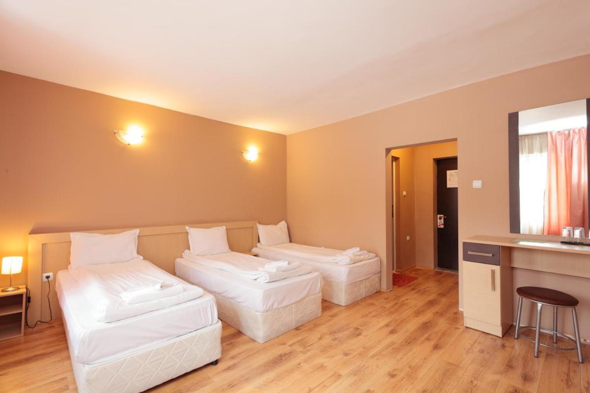 Hotel Panorama Panicsiste Kültér fotó
