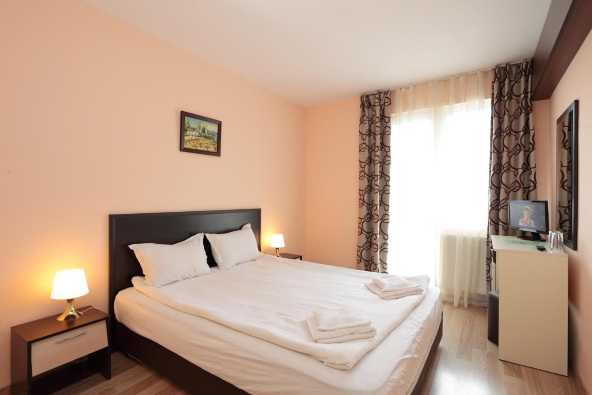 Hotel Panorama Panicsiste Kültér fotó